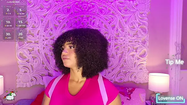 MalaikaBrown online show from May 17, 2026, 4:32 am