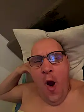 vanjbi45 online show from September 25, 2025, 6:06 am