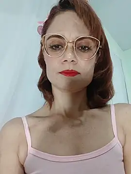 Meganlola online show from May 28, 2026, 4:32 am