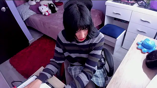 Room312  online show from January 21, 2025, 4:58 pm