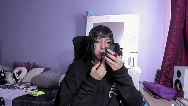 Room312  online show from March 15, 2025, 7:38 pm