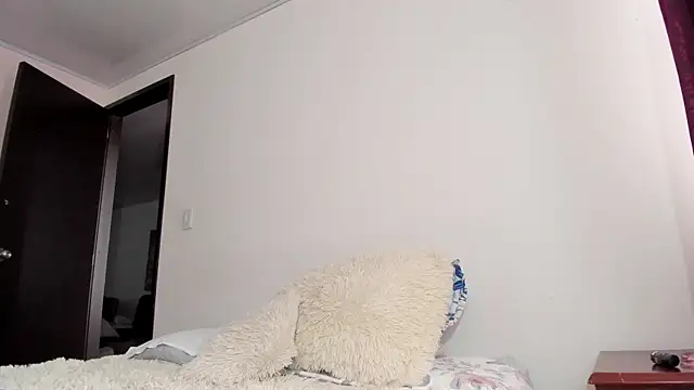 Room312  online show from July 6, 2026, 4:42 pm