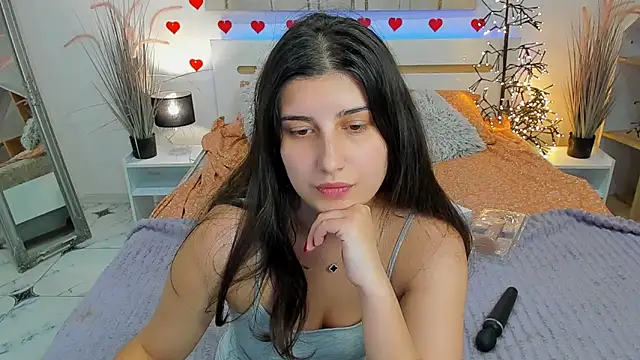 Linda EX online show from March 4, 2025, 10:35 am