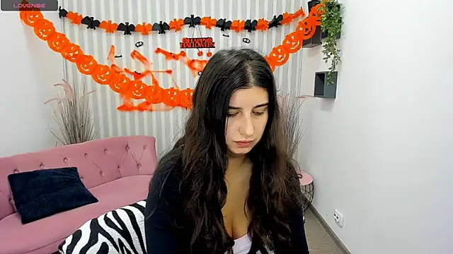 Linda EX online show from October 16, 2025, 6:14 am