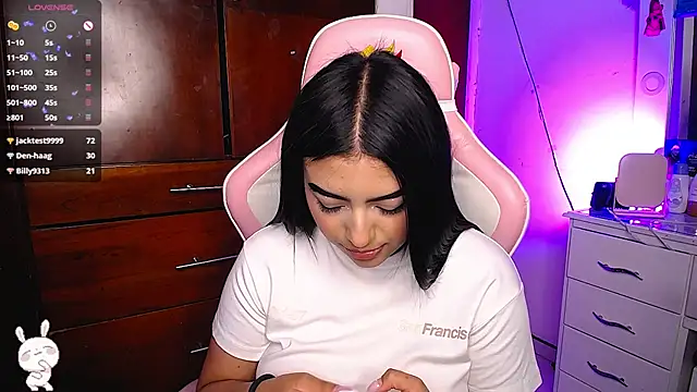 Snapshot of eva_six chatting on January 25, 2025, 3:51 am eva six online show from January 25, 2025, 3:51 am