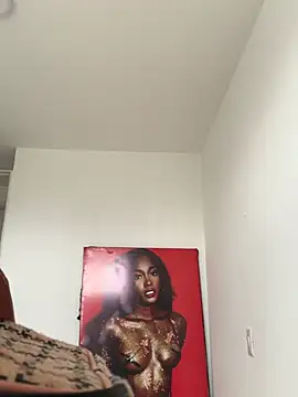 NaiaGils online show from March 31, 2026, 12:05 pm