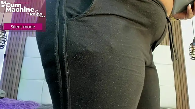 Saravy Blandon online show from March 4, 2026, 9:59 am