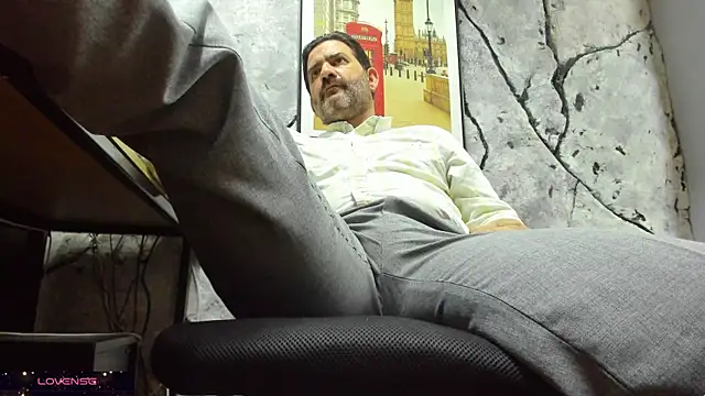 Maxi TheBigDaddy online show from December 5, 2025, 11:19 am