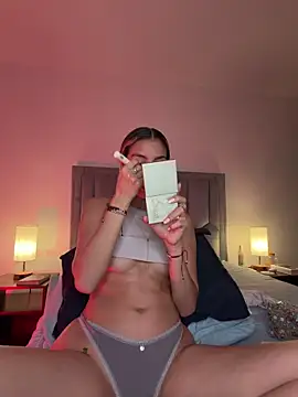 DanikRosse online show from April 11, 2026, 3:33 am