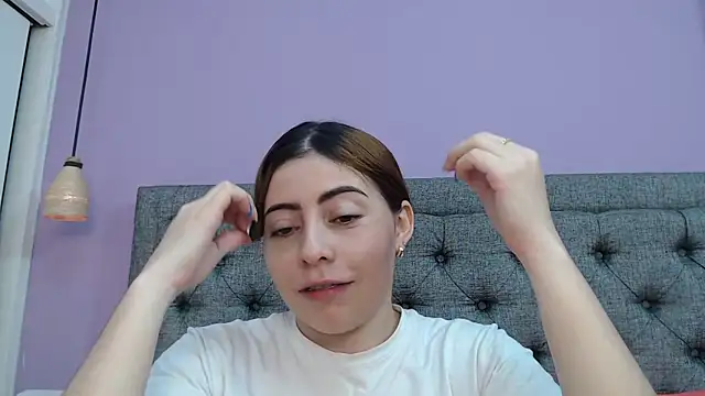 Snapshot of LilaSuni chatting on September 13, 2025, 3:23 pm LilaSuni online show from September 13, 2025, 3:23 pm