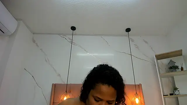 Belle Brunette online show from March 13, 2026, 12:12 pm