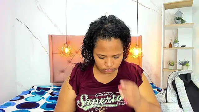 Belle Brunette online show from April 5, 2026, 12:46 pm