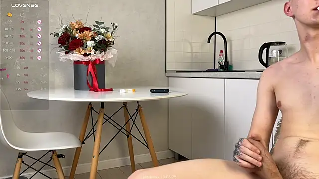 Jaquesxxx online show from March 10, 2025, 4:46 pm