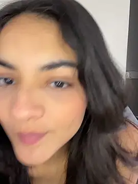 Cat2525 online show from October 7, 2025, 6:27 pm