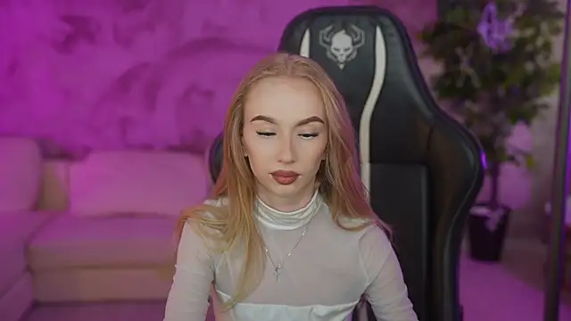 Snapshot of Amelia_Blaze chatting on February 12, 2025, 7:55 am Amelia Blaze online show from February 12, 2025, 7:55 am