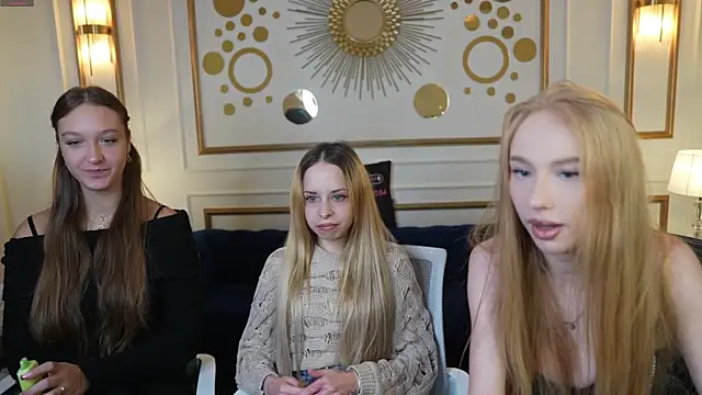 Snapshot of Amelia_Blaze chatting on October 22, 2025, 10:48 am Amelia Blaze online show from October 22, 2025, 10:48 am