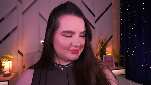 Snapshot of CuteAmberr chatting on February 4, 2026, 12:49 am CuteAmberr online show from February 4, 2026, 12:49 am