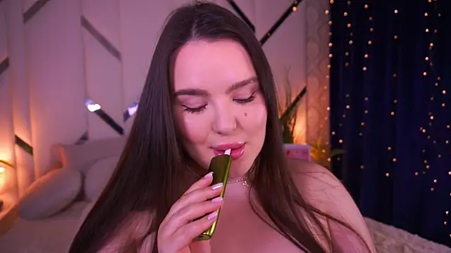 Snapshot of CuteAmberr chatting on February 22, 2026, 12:56 am CuteAmberr online show from February 22, 2026, 12:56 am