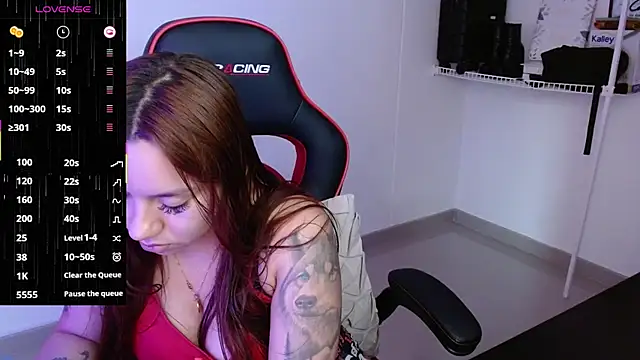 Snapshot of samantha_tattu chatting on February 5, 2025, 10:22 pm samantha tattu online show from February 5, 2025, 10:22 pm