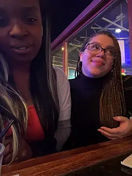 Snapshot of QueenNuttCollector chatting on January 18, 2025, 1:19 am QueenNuttCollector online show from January 18, 2025, 1:19 am