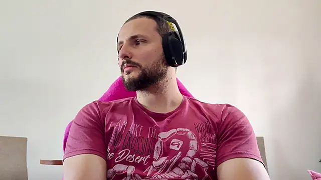 iurytx online show from November 21, 2025, 5:33 pm