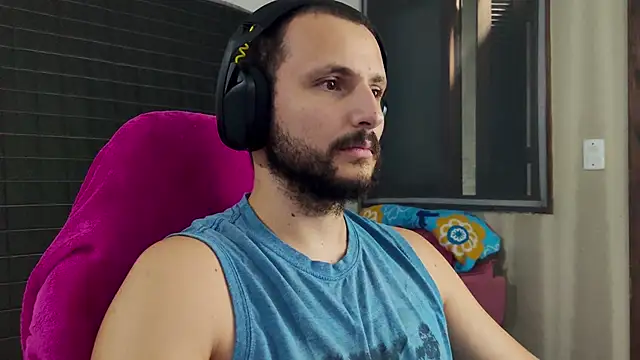 iurytx online show from February 18, 2026, 11:01 pm