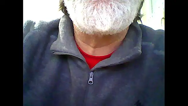 xcimeru online show from November 15, 2025, 9:43 pm