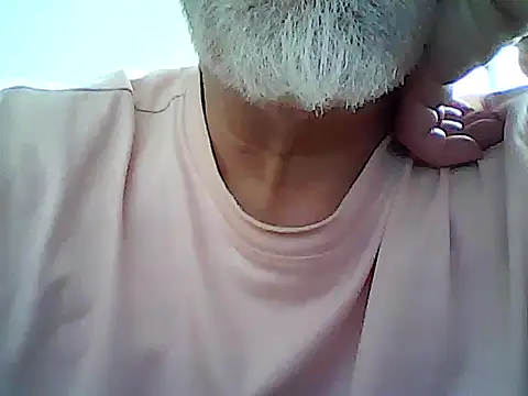 Snapshot of xcimeru chatting on June 16, 2026, 8:50 am xcimeru online show from June 16, 2026, 8:50 am