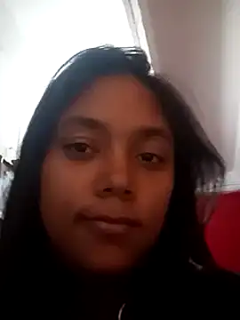 Chiara petterson online show from December 5, 2024, 3:59 am