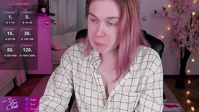 Nancy Sun  online show from December 19, 2024, 2:13 pm