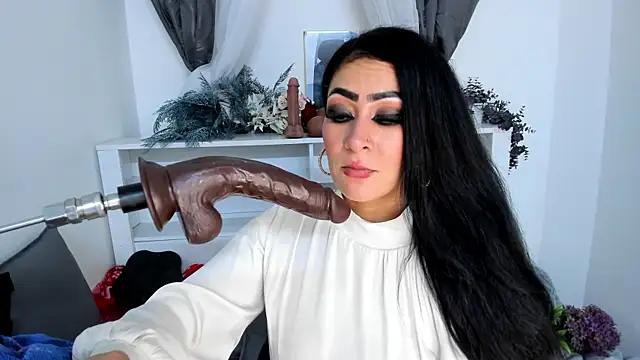 Angie Will online show from February 11, 2025, 3:40 am