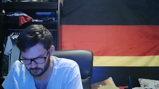Die-geile-Sau online show from June 25, 2026, 8:24 pm