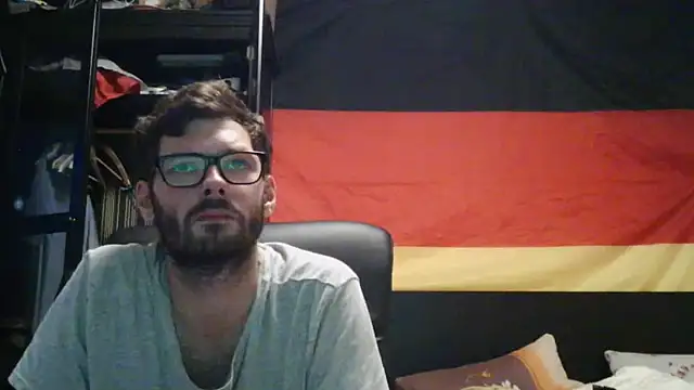 Die-geile-Sau online show from June 27, 2026, 7:41 pm
