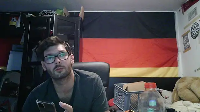 Die-geile-Sau online show from July 6, 2026, 7:05 pm