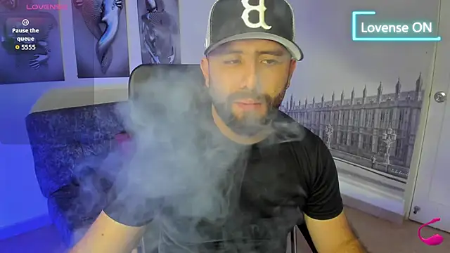 jhon bear03 online show from October 28, 2025, 11:14 am