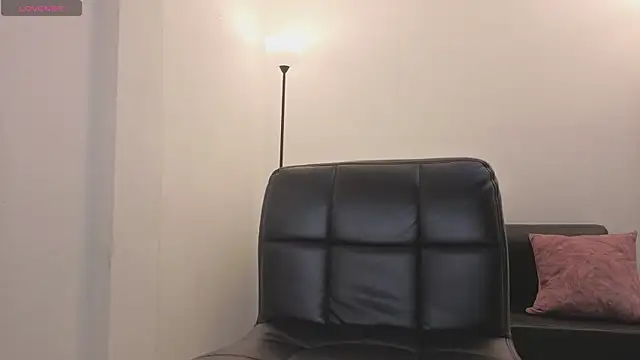 Snapshot of camiilaa1 chatting on July 7, 2026, 7:23 am camiilaa1 online show from July 7, 2026, 7:23 am