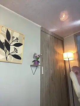 Vanesa novvoa online show from March 10, 2026, 1:49 pm