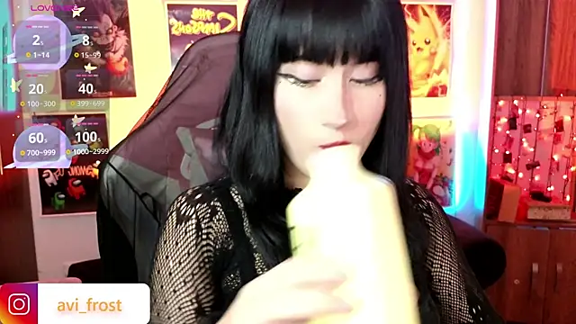 Snapshot of avi_frost chatting on January 25, 2025, 6:45 am avi frost online show from January 25, 2025, 6:45 am