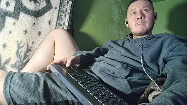 sweet cock28 online show from December 3, 2025, 3:47 am