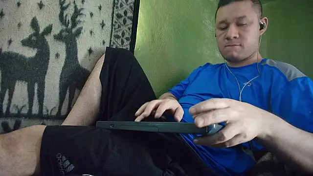 sweet cock28 online show from February 16, 2026, 3:19 pm