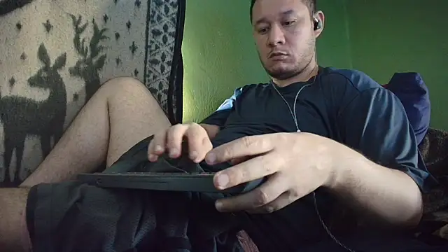 sweet cock28 online show from May 24, 2026, 2:11 pm