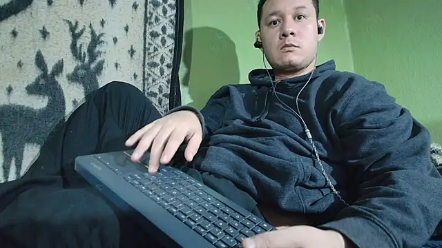 sweet cock28 online show from May 27, 2026, 1:57 am