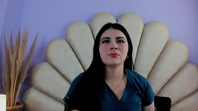 Snapshot of Natasha__Blue chatting on February 4, 2026, 7:09 pm Natasha Blue online show from February 4, 2026, 7:09 pm