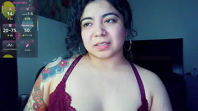 Snapshot of kimmiakiss22 chatting on November 6, 2025, 6:25 am kimmiakiss22 online show from November 6, 2025, 6:25 am