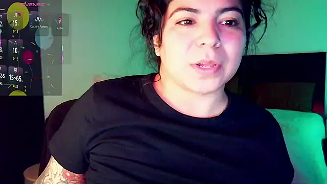 Snapshot of kimmiakiss22 chatting on November 17, 2025, 11:54 pm kimmiakiss22 online show from November 17, 2025, 11:54 pm