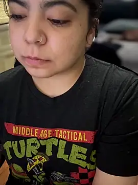 kimmiakiss22 online show from March 19, 2026, 8:35 pm