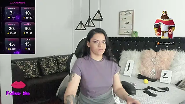 natasha logan  online show from March 7, 2025, 10:13 am