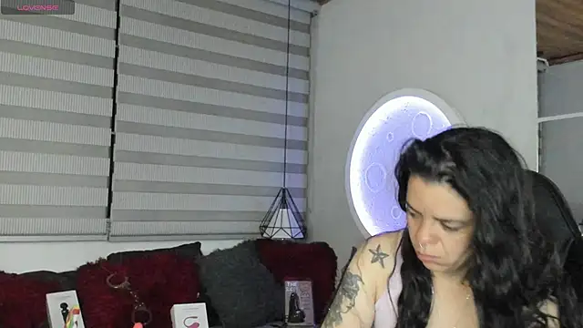 natasha logan  online show from June 20, 2026, 4:04 am