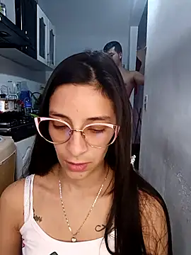 catire2323 online show from January 18, 2026, 9:07 pm