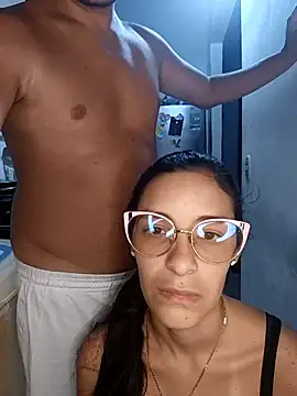 catire2323 online show from February 13, 2026, 11:56 pm